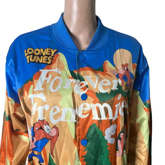 Looney Tunes Satin Bomber Jacket Mens XL Frenemies Bugs Bunny Yosemite Sam - Picture 3 of 15
